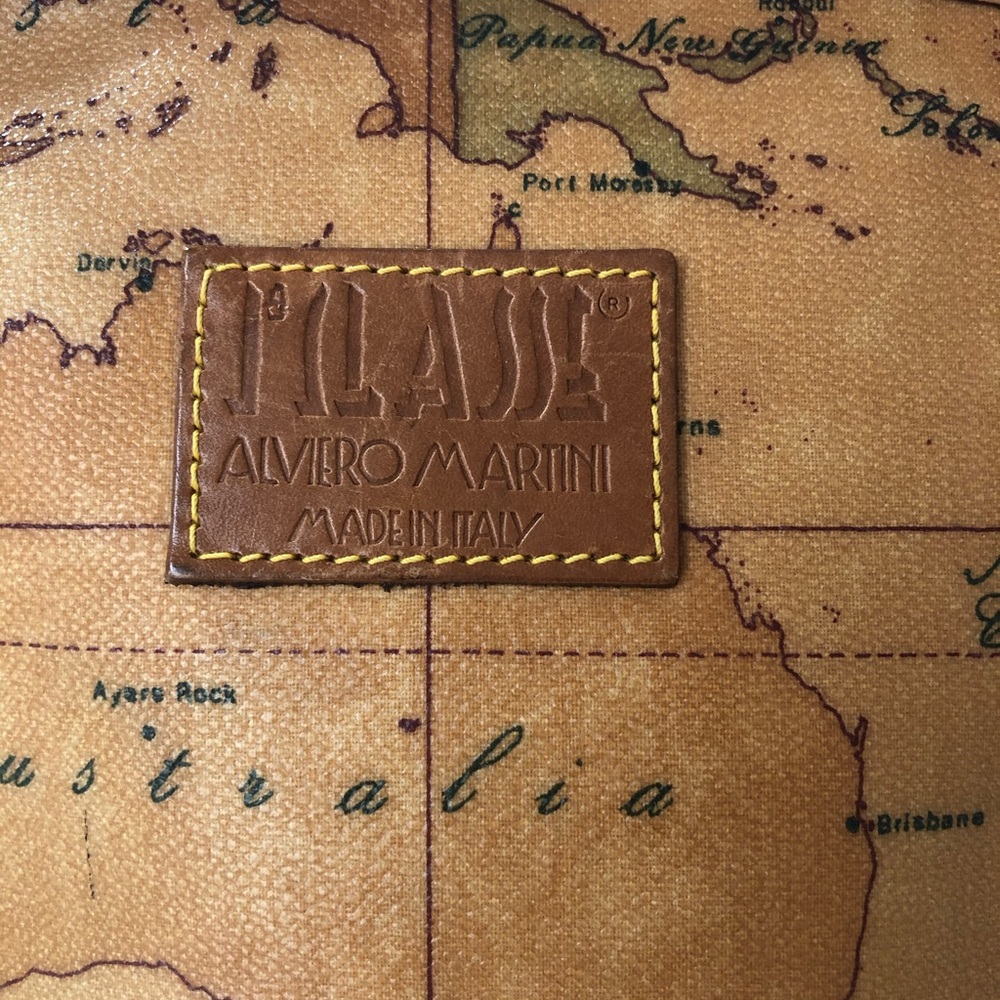 Alviero Martini Pouch - Picture 4 of 12
